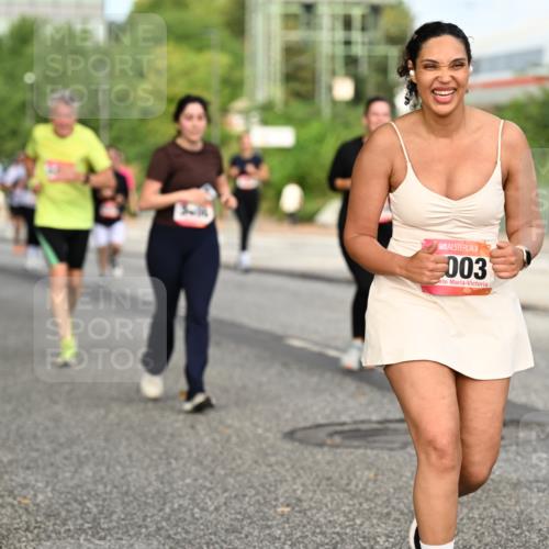 06.09.2026 - CURREX Alsterlauf Dr. Thomas Lammeyer http://msf.ph/oto/10142059 06.09.2026 10:11:23 Laufen 4, 003 meine-sportfotos.de