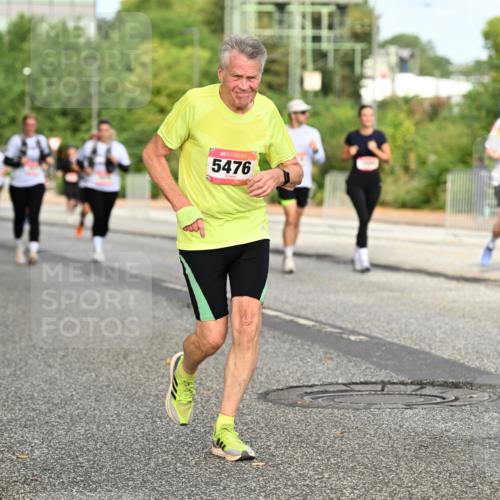 06.09.2026 - CURREX Alsterlauf Dr. Thomas Lammeyer http://msf.ph/oto/10142088 06.09.2026 10:11:26 Laufen 5476 meine-sportfotos.de