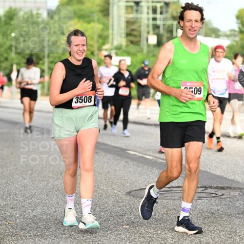 06.09.2026 - CURREX Alsterlauf Dr. Thomas Lammeyer http://msf.ph/oto/10142160 06.09.2026 10:11:33 Laufen 3508, 509, 2571 meine-sportfotos.de