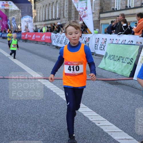 06.09.2026 - CURREX Alsterlauf Strokosch-Dieckow http://msf.ph/oto/10142199 06.09.2026 10:55:47 Ziel 237, 248, 335, 342, 366, 410, 8169 meine-sportfotos.de