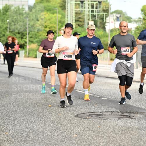 06.09.2026 - CURREX Alsterlauf Dr. Thomas Lammeyer http://msf.ph/oto/10142205 06.09.2026 10:11:38 Laufen 5859, 2408, 3454, 3260, 46 meine-sportfotos.de