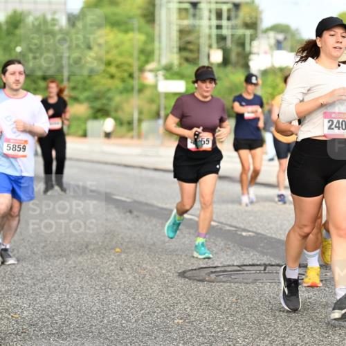 06.09.2026 - CURREX Alsterlauf Dr. Thomas Lammeyer http://msf.ph/oto/10142222 06.09.2026 10:11:40 Laufen 55, 5859, 2408 meine-sportfotos.de