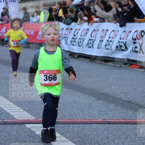 06.09.2026 - CURREX Alsterlauf Strokosch-Dieckow http://msf.ph/oto/10142225 06.09.2026 10:55:51 Ziel 245, 366, 395, 410 meine-sportfotos.de