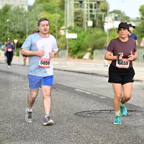06.09.2026 - CURREX Alsterlauf Dr. Thomas Lammeyer http://msf.ph/oto/10142235 06.09.2026 10:11:41 Laufen 5859, 155, 4056 meine-sportfotos.de