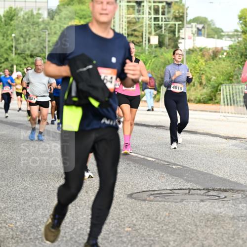 06.09.2026 - CURREX Alsterlauf Dr. Thomas Lammeyer http://msf.ph/oto/10142306 06.09.2026 10:11:48 Laufen 3281, 4733, 54, 4019, 2737 meine-sportfotos.de