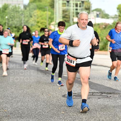 06.09.2026 - CURREX Alsterlauf Dr. Thomas Lammeyer http://msf.ph/oto/10142355 06.09.2026 10:11:53 Laufen 281, 3281 meine-sportfotos.de