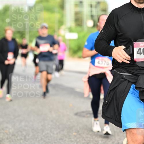 06.09.2026 - CURREX Alsterlauf Dr. Thomas Lammeyer http://msf.ph/oto/10142414 06.09.2026 10:11:59 Laufen 4370, 4600 meine-sportfotos.de