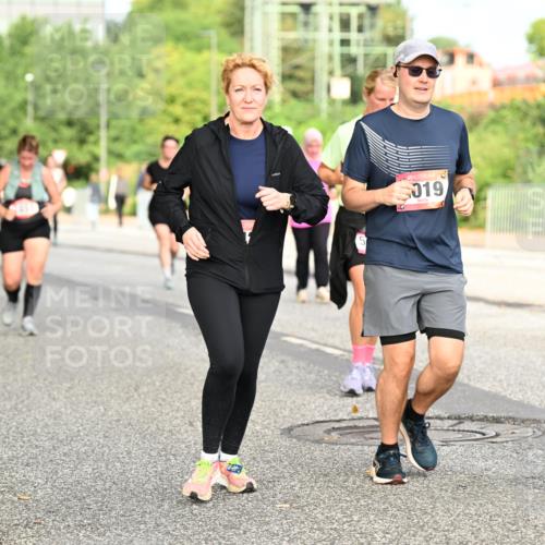 06.09.2026 - CURREX Alsterlauf Dr. Thomas Lammeyer http://msf.ph/oto/10142434 06.09.2026 10:12:02 Laufen 019, 788 meine-sportfotos.de