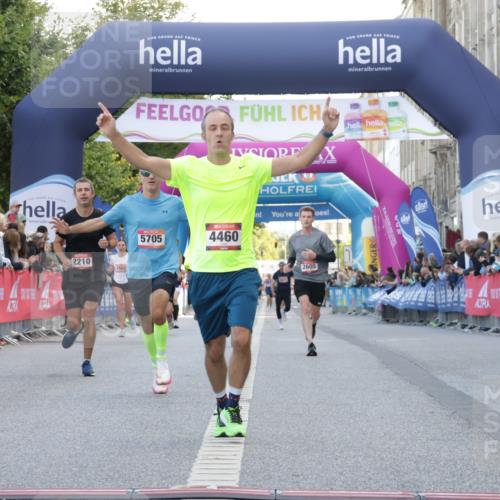 06.09.2026 - CURREX Alsterlauf Yannick Fuchs http://msf.ph/oto/10142463 06.09.2026 09:46:58 Ziel 2072, 2210, 3678, 4311, 4460, 5198, 5705, 5731, 6162, 6255 meine-sportfotos.de