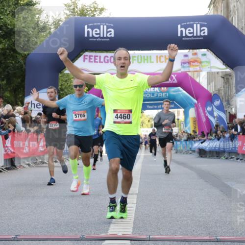 06.09.2026 - CURREX Alsterlauf Yannick Fuchs http://msf.ph/oto/10142496 06.09.2026 09:46:58 Ziel 2072, 2210, 3678, 4311, 4460, 5198, 5705, 5731, 6162, 6255 meine-sportfotos.de