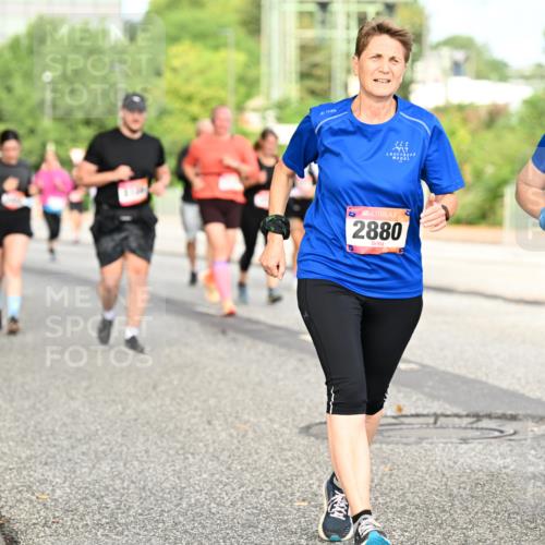 06.09.2026 - CURREX Alsterlauf Dr. Thomas Lammeyer http://msf.ph/oto/10142635 06.09.2026 10:12:22 Laufen 4, 2880, 2887 meine-sportfotos.de