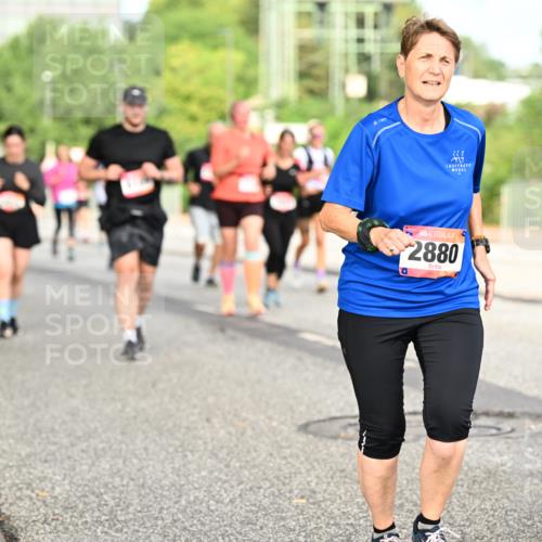 06.09.2026 - CURREX Alsterlauf Dr. Thomas Lammeyer http://msf.ph/oto/10142638 06.09.2026 10:12:22 Laufen 2880, 2 meine-sportfotos.de