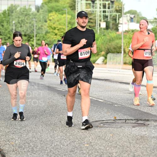 06.09.2026 - CURREX Alsterlauf Dr. Thomas Lammeyer http://msf.ph/oto/10142663 06.09.2026 10:12:25 Laufen 4557, 2454, 5672, 8109, 2129, 5308 meine-sportfotos.de