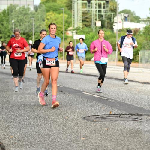 06.09.2026 - CURREX Alsterlauf Dr. Thomas Lammeyer http://msf.ph/oto/10142701 06.09.2026 10:12:29 Laufen 3633, 4557, 8283, 567 meine-sportfotos.de