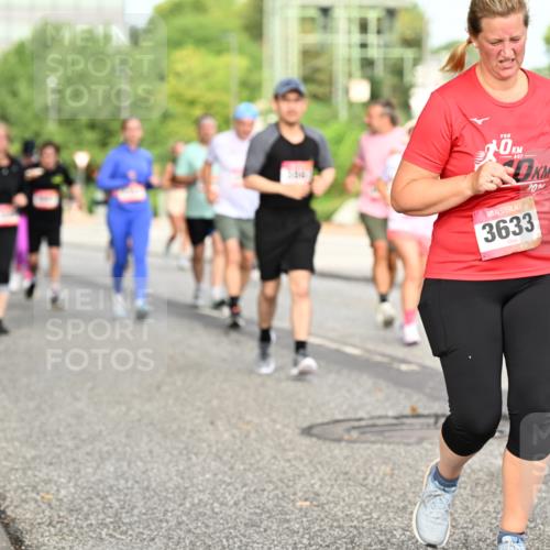 06.09.2026 - CURREX Alsterlauf Dr. Thomas Lammeyer http://msf.ph/oto/10142754 06.09.2026 10:12:34 Laufen 2091, 3633, 301 meine-sportfotos.de
