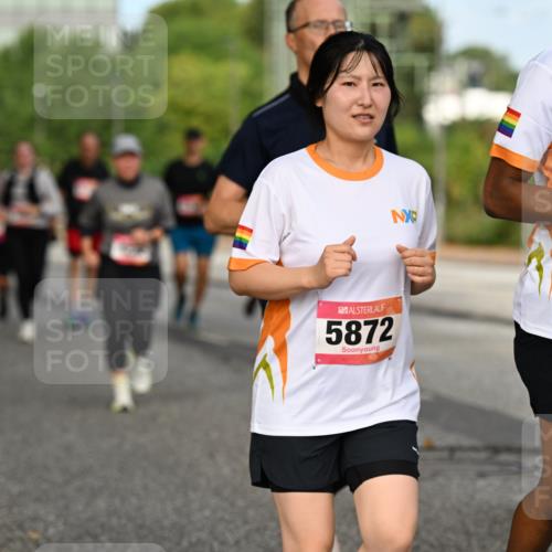 06.09.2026 - CURREX Alsterlauf Dr. Thomas Lammeyer http://msf.ph/oto/10142827 06.09.2026 10:12:47 Laufen 5872, 5576 meine-sportfotos.de