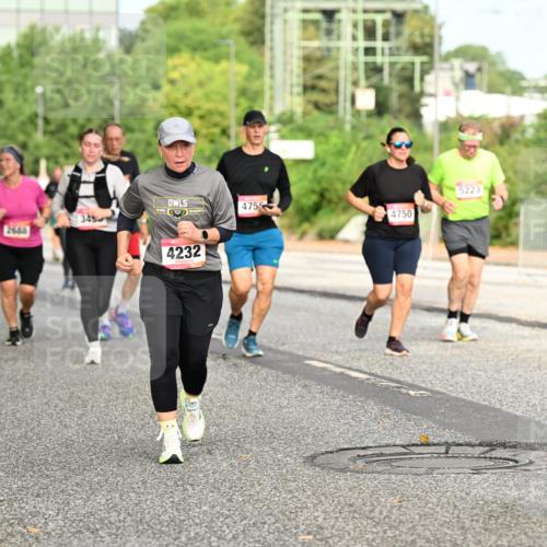 06.09.2026 - CURREX Alsterlauf Dr. Thomas Lammeyer http://msf.ph/oto/10142840 06.09.2026 10:12:49 Laufen 2688, 345, 4232, 5223, 475, 4750 meine-sportfotos.de