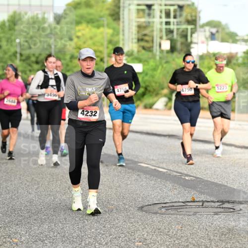 06.09.2026 - CURREX Alsterlauf Dr. Thomas Lammeyer http://msf.ph/oto/10142843 06.09.2026 10:12:49 Laufen 2683, 3496, 4232, 4756, 4750, 5223 meine-sportfotos.de