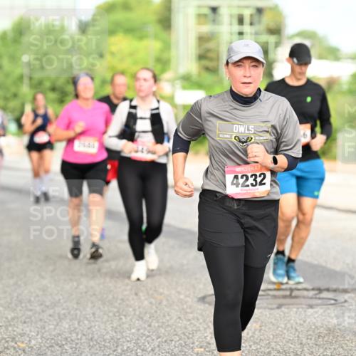 06.09.2026 - CURREX Alsterlauf Dr. Thomas Lammeyer http://msf.ph/oto/10142861 06.09.2026 10:12:51 Laufen 82, 4232, 4750 meine-sportfotos.de