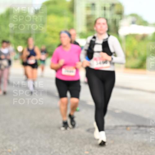 06.09.2026 - CURREX Alsterlauf Dr. Thomas Lammeyer http://msf.ph/oto/10142872 06.09.2026 10:12:52 Laufen  meine-sportfotos.de