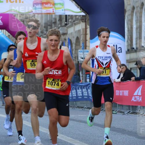 06.09.2026 - CURREX Alsterlauf Strokosch-Dieckow http://msf.ph/oto/10142886 06.09.2026 11:14:35 Ziel 51, 55, 67, 72, 90, 1074 meine-sportfotos.de