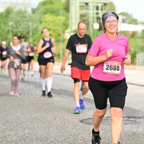 06.09.2026 - CURREX Alsterlauf Dr. Thomas Lammeyer http://msf.ph/oto/10142888 06.09.2026 10:12:54 Laufen 5037, 2688, 3 meine-sportfotos.de