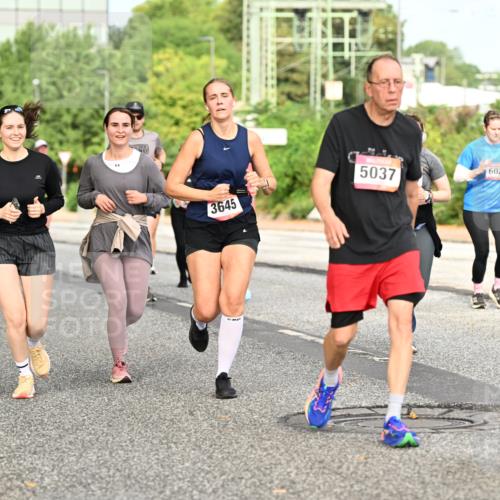 06.09.2026 - CURREX Alsterlauf Dr. Thomas Lammeyer http://msf.ph/oto/10142904 06.09.2026 10:12:55 Laufen 5615, 2075, 3645, 5037, 6025 meine-sportfotos.de