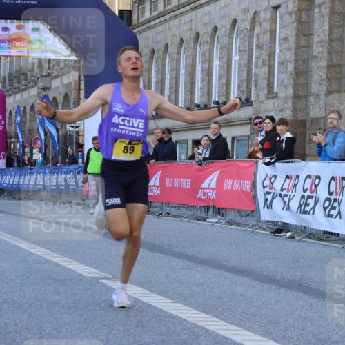 06.09.2026 - CURREX Alsterlauf Strokosch-Dieckow http://msf.ph/oto/10142911 06.09.2026 11:15:28 Ziel 83, 88, 89 meine-sportfotos.de