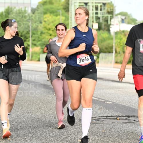 06.09.2026 - CURREX Alsterlauf Dr. Thomas Lammeyer http://msf.ph/oto/10142918 06.09.2026 10:12:57 Laufen 5615, 3645, 5037 meine-sportfotos.de