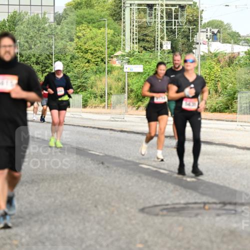 06.09.2026 - CURREX Alsterlauf Dr. Thomas Lammeyer http://msf.ph/oto/10142943 06.09.2026 10:13:00 Laufen 3444, 5743, 287 meine-sportfotos.de