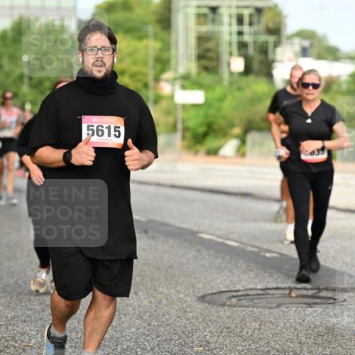 06.09.2026 - CURREX Alsterlauf Dr. Thomas Lammeyer http://msf.ph/oto/10142956 06.09.2026 10:13:01 Laufen 5615 meine-sportfotos.de
