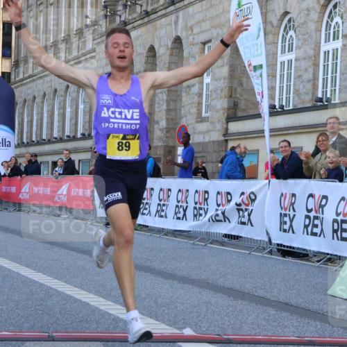 06.09.2026 - CURREX Alsterlauf Strokosch-Dieckow http://msf.ph/oto/10142970 06.09.2026 11:15:28 Ziel 83, 88, 89 meine-sportfotos.de