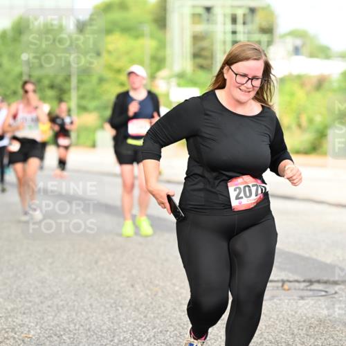 06.09.2026 - CURREX Alsterlauf Dr. Thomas Lammeyer http://msf.ph/oto/10142976 06.09.2026 10:13:03 Laufen 207 meine-sportfotos.de