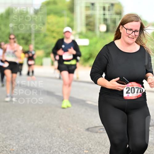 06.09.2026 - CURREX Alsterlauf Dr. Thomas Lammeyer http://msf.ph/oto/10142981 06.09.2026 10:13:03 Laufen 207 meine-sportfotos.de