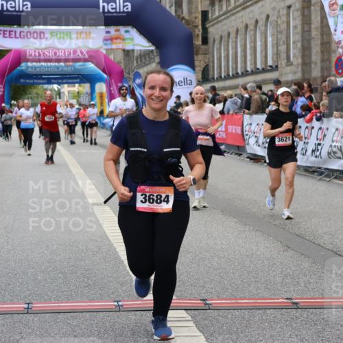 06.09.2026 - CURREX Alsterlauf Strokosch-Dieckow http://msf.ph/oto/10143005 06.09.2026 10:19:48 Ziel 3359, 3621, 3642, 3684, 5281 meine-sportfotos.de