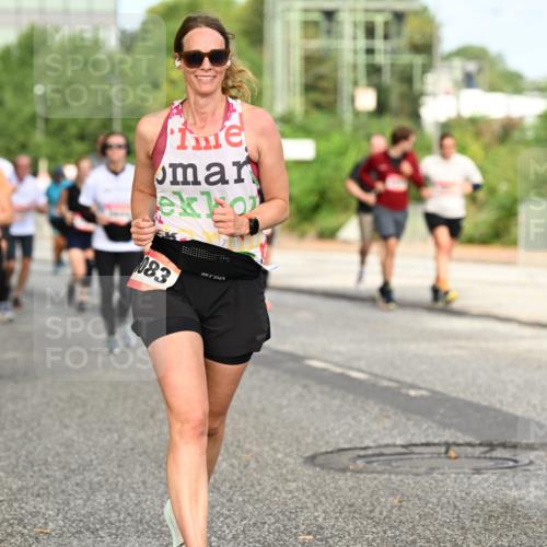 06.09.2026 - CURREX Alsterlauf Dr. Thomas Lammeyer http://msf.ph/oto/10143017 06.09.2026 10:13:07 Laufen 183 meine-sportfotos.de