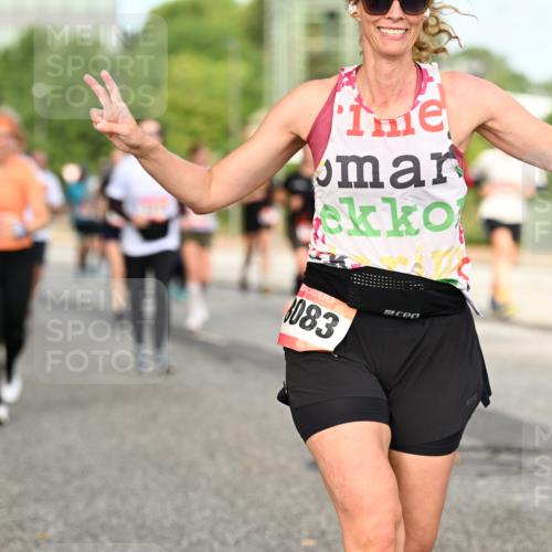06.09.2026 - CURREX Alsterlauf Dr. Thomas Lammeyer http://msf.ph/oto/10143024 06.09.2026 10:13:08 Laufen 083 meine-sportfotos.de