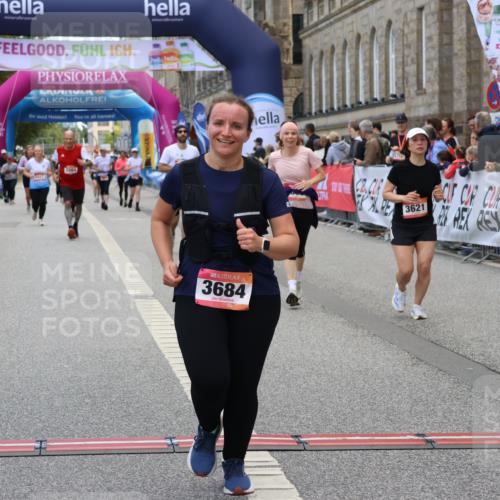 06.09.2026 - CURREX Alsterlauf Strokosch-Dieckow http://msf.ph/oto/10143029 06.09.2026 10:19:48 Ziel 3359, 3621, 3642, 3684, 5281 meine-sportfotos.de