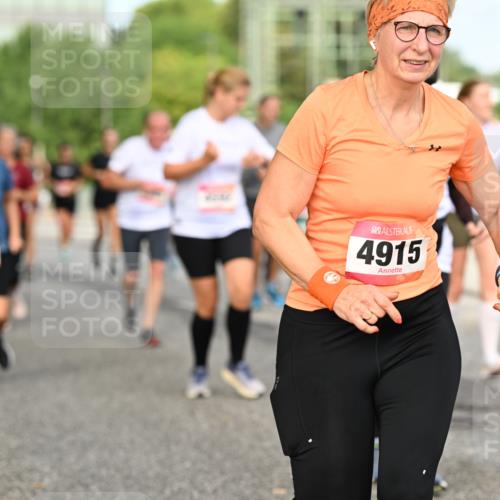06.09.2026 - CURREX Alsterlauf Dr. Thomas Lammeyer http://msf.ph/oto/10143060 06.09.2026 10:13:12 Laufen 4915 meine-sportfotos.de