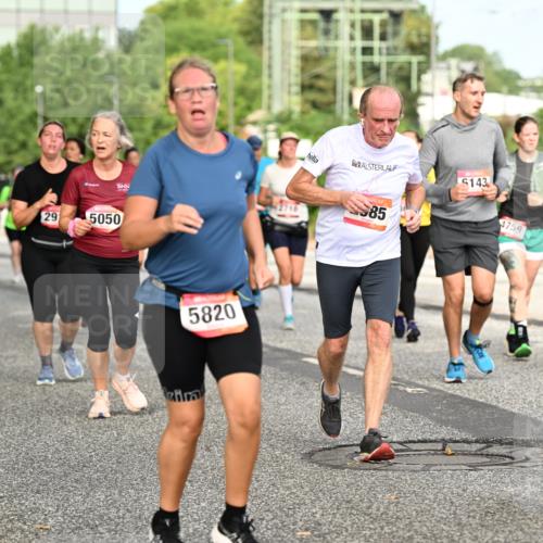 06.09.2026 - CURREX Alsterlauf Dr. Thomas Lammeyer http://msf.ph/oto/10143082 06.09.2026 10:13:14 Laufen 3948, 29, 29, 5050, 5820, 143, 85, 4759, 2922, 47 meine-sportfotos.de