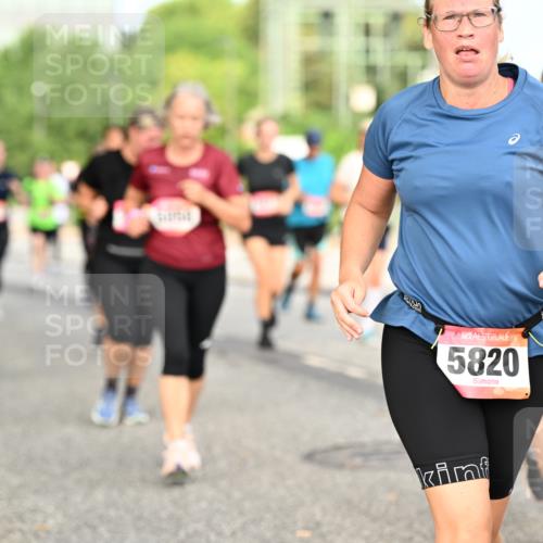 06.09.2026 - CURREX Alsterlauf Dr. Thomas Lammeyer http://msf.ph/oto/10143088 06.09.2026 10:13:15 Laufen 5820 meine-sportfotos.de