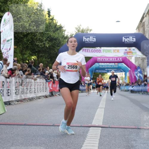 06.09.2026 - CURREX Alsterlauf Yannick Fuchs http://msf.ph/oto/10143090 06.09.2026 09:47:07 Ziel 2210, 2569, 2605, 4460, 5297, 5705, 5877, 6150, 8104, 8125 meine-sportfotos.de