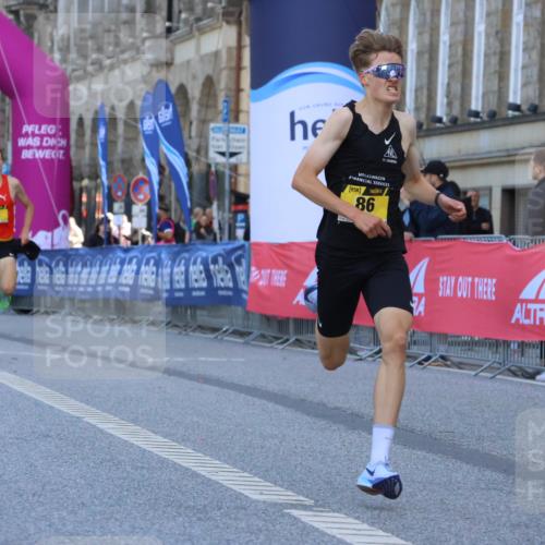 06.09.2026 - CURREX Alsterlauf Strokosch-Dieckow http://msf.ph/oto/10143096 06.09.2026 11:16:12 Ziel 78, 80, 86 meine-sportfotos.de