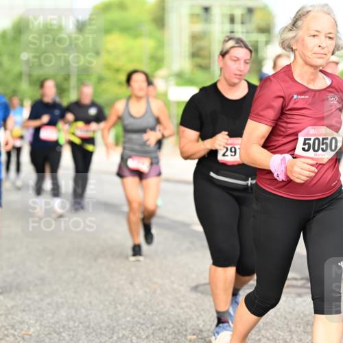 06.09.2026 - CURREX Alsterlauf Dr. Thomas Lammeyer http://msf.ph/oto/10143105 06.09.2026 10:13:17 Laufen 3941, 29, 5050 meine-sportfotos.de
