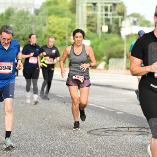 06.09.2026 - CURREX Alsterlauf Dr. Thomas Lammeyer http://msf.ph/oto/10143111 06.09.2026 10:13:17 Laufen 3948, 5110, 911 meine-sportfotos.de