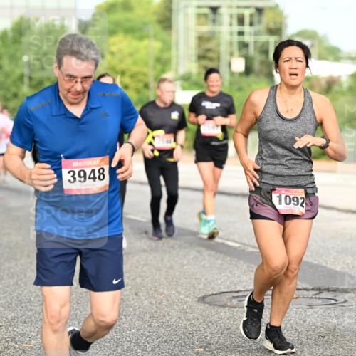 06.09.2026 - CURREX Alsterlauf Dr. Thomas Lammeyer http://msf.ph/oto/10143123 06.09.2026 10:13:19 Laufen 3948, 1092, 6081 meine-sportfotos.de