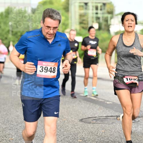 06.09.2026 - CURREX Alsterlauf Dr. Thomas Lammeyer http://msf.ph/oto/10143128 06.09.2026 10:13:19 Laufen 3948, 1039, 608 meine-sportfotos.de