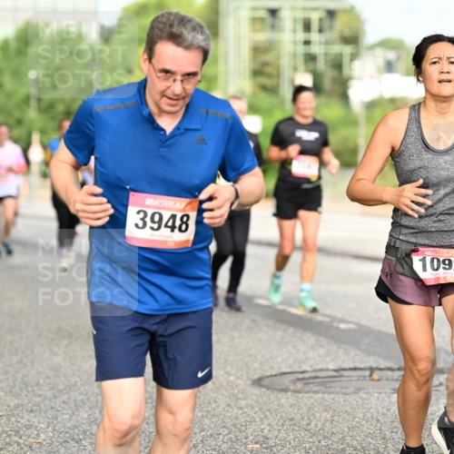 06.09.2026 - CURREX Alsterlauf Dr. Thomas Lammeyer http://msf.ph/oto/10143129 06.09.2026 10:13:19 Laufen 3948, 1092, 6 meine-sportfotos.de