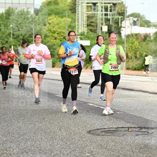 06.09.2026 - CURREX Alsterlauf Dr. Thomas Lammeyer http://msf.ph/oto/10143161 06.09.2026 10:13:23 Laufen 3823, 3117, 2462 meine-sportfotos.de