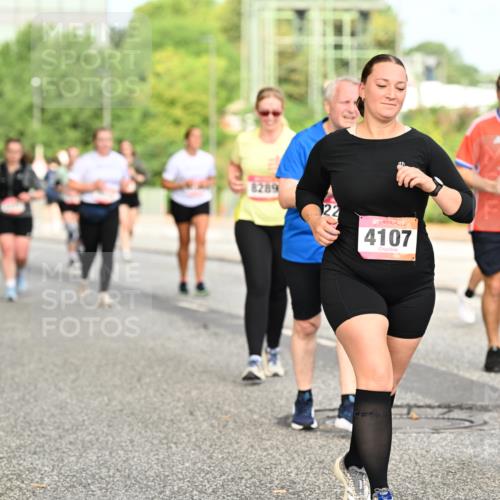 06.09.2026 - CURREX Alsterlauf Dr. Thomas Lammeyer http://msf.ph/oto/10143238 06.09.2026 10:13:35 Laufen 8289, 4107 meine-sportfotos.de